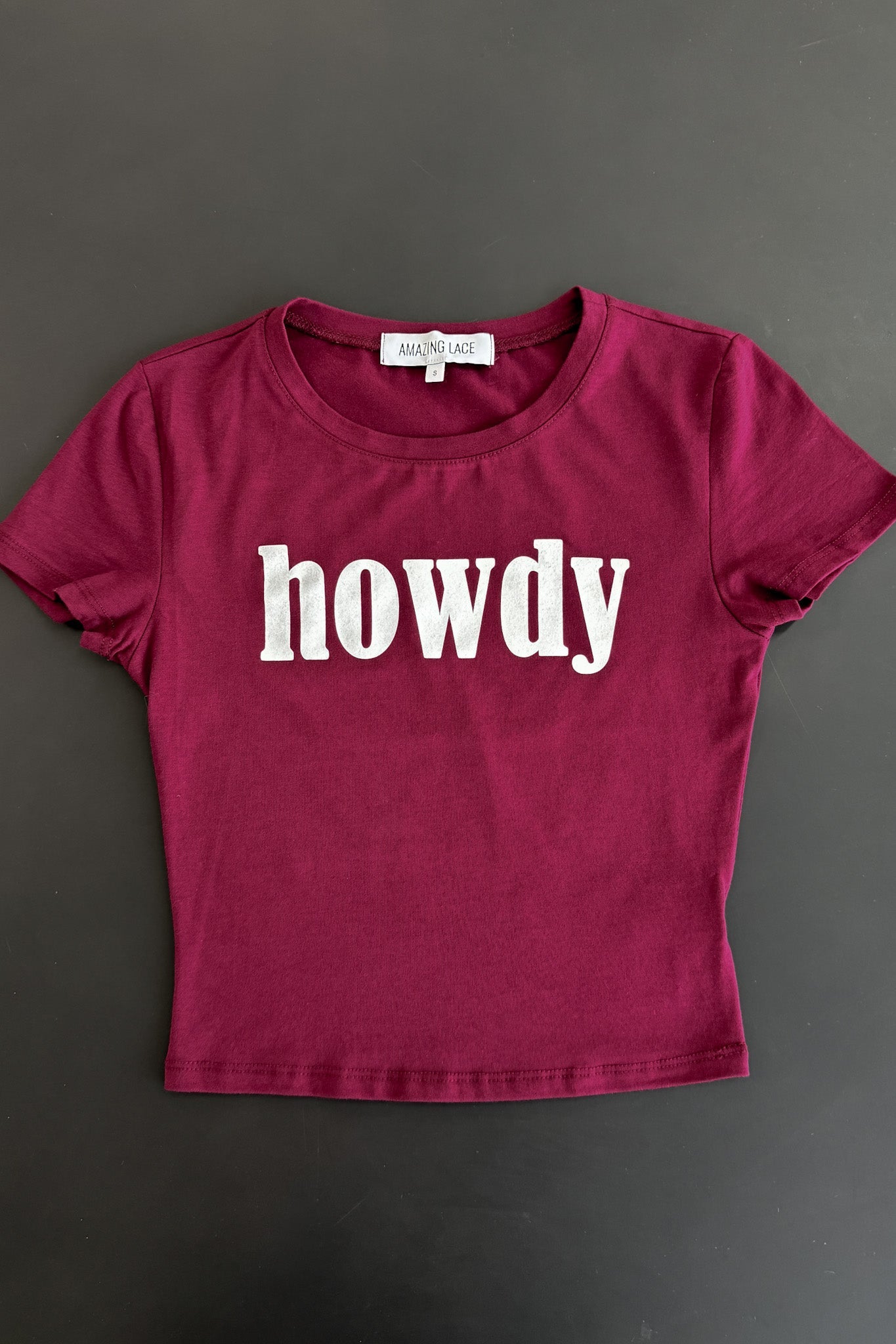 Howdy Graphic Baby Tee Crop